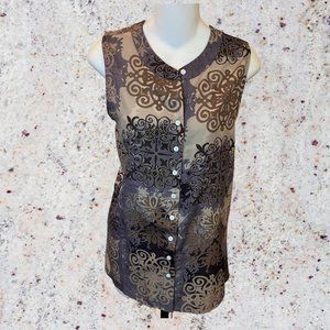 NORACORA sleeveless button down top - Size M